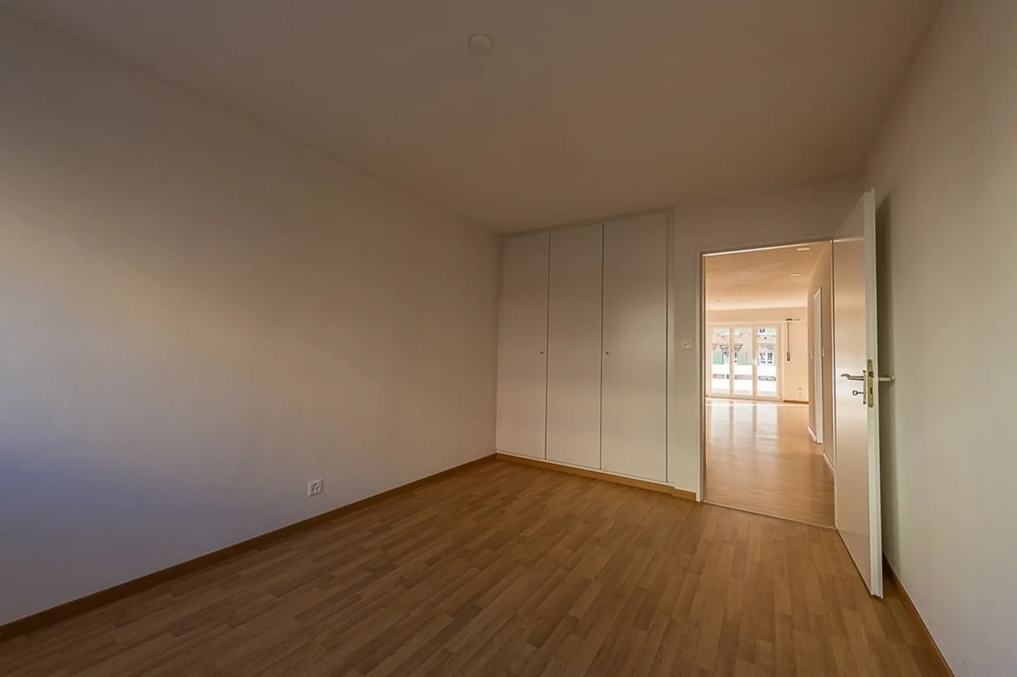 SPACIOUS APARTMENT WITH LARGE BALCONY - Photo 5 of 7