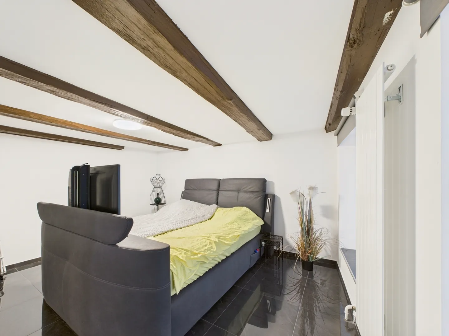 Appartamento arredato nel cuore della città vecchia di Aarau - Foto 5 di 11