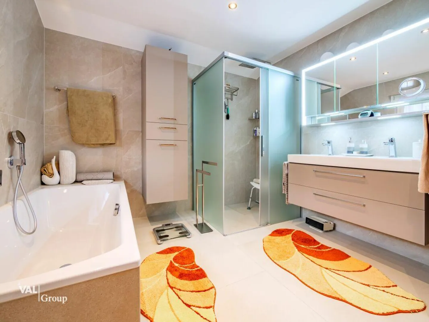 Chalet with exceptional panorama enhanced by love and passion - Photo 12 of 14