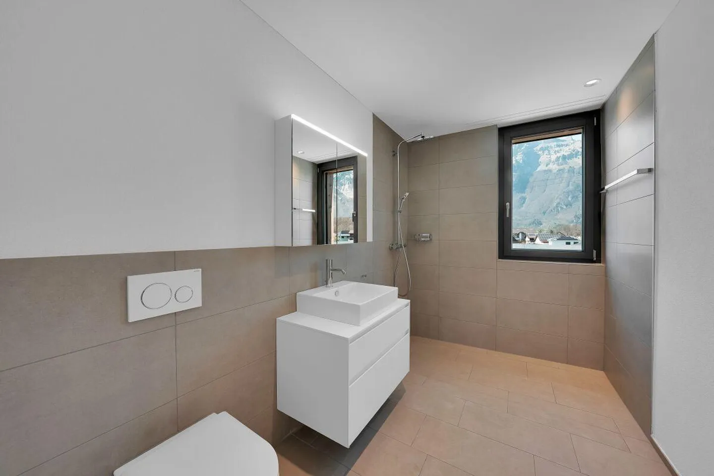 Appartamento attico di 2,5 stanze - Foto 7 di 8