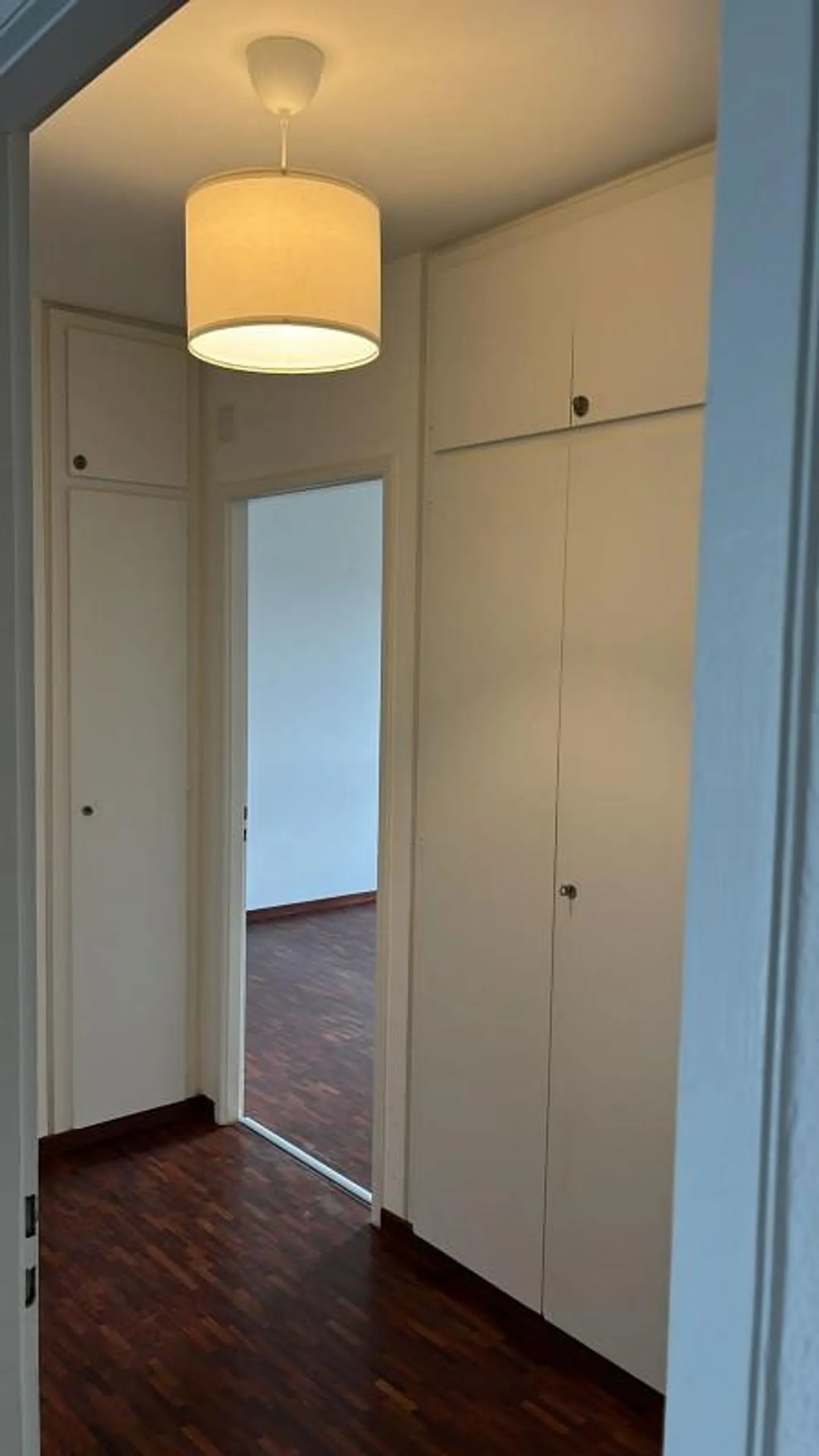 Appartement de 6 pièces au 5ème étage situé à Chêne-Bougeries 1224 - Photo 4 sur 9