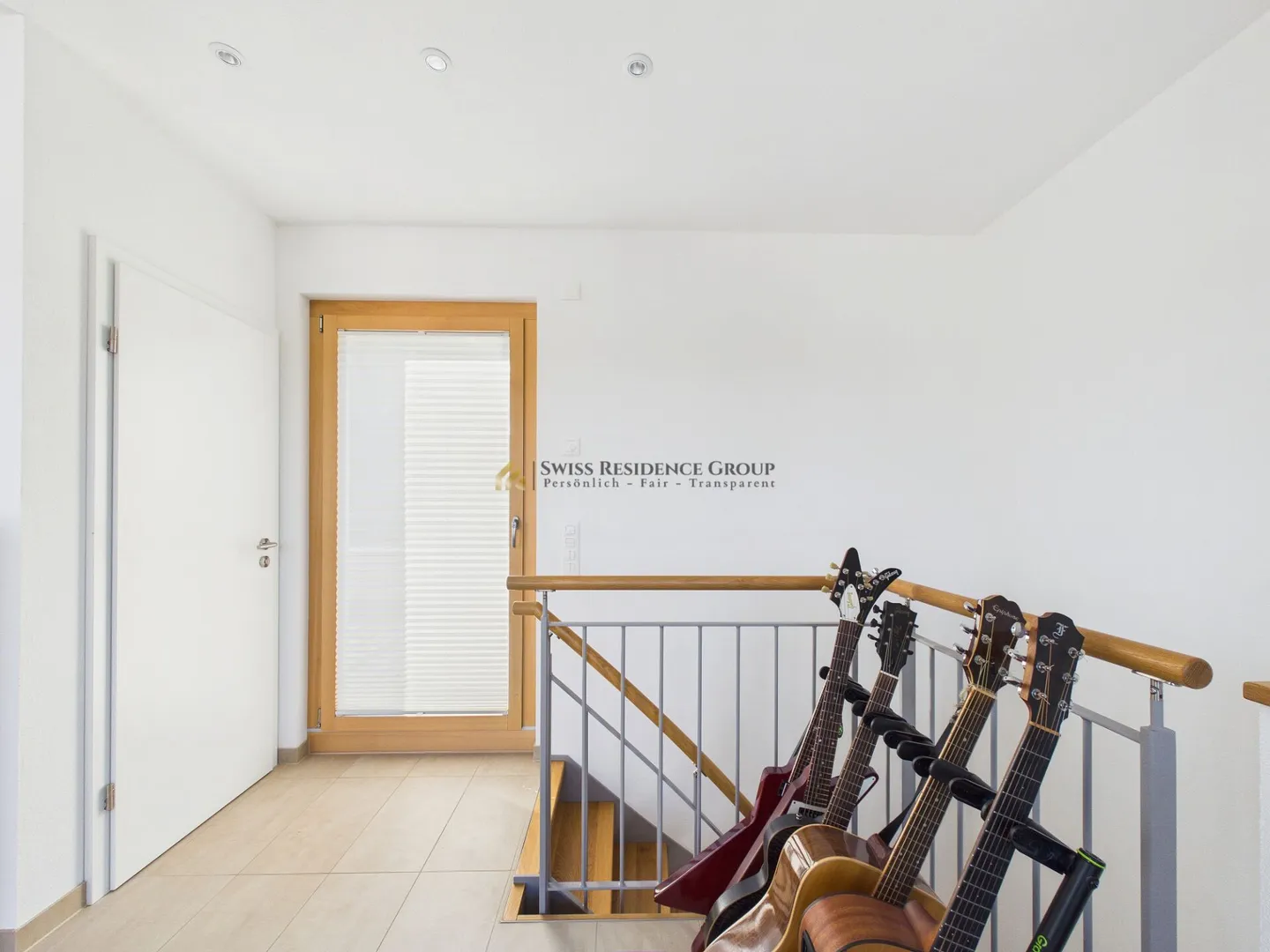 Appartamento attico duplex di 3,5 stanze con terrazza sul tetto soleggiata di 46 m2 - Foto 12 di 21