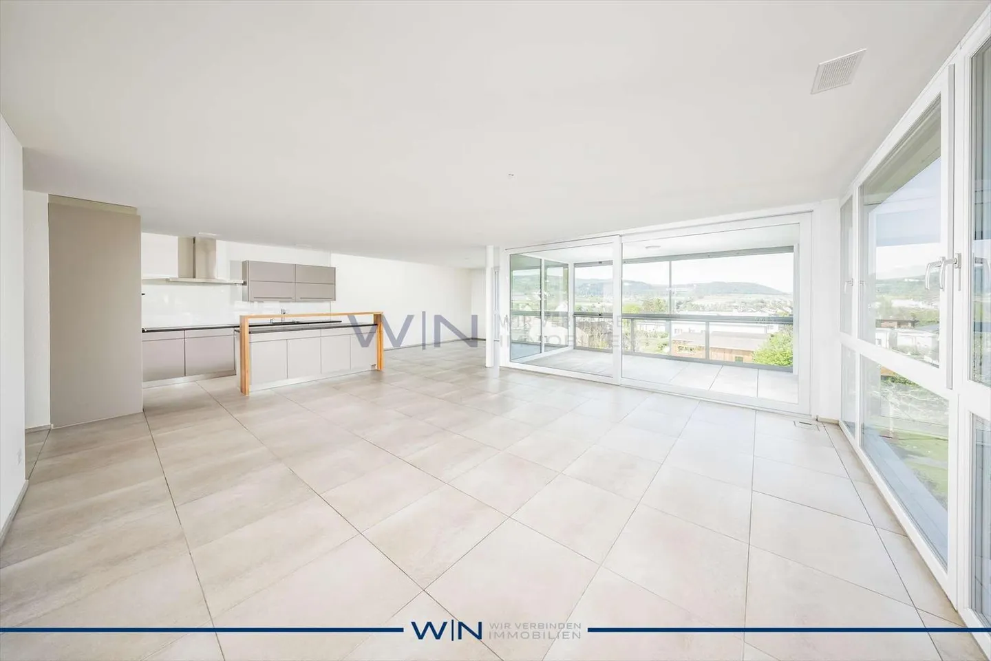 Penthouse for sale - Photo 1 of 9