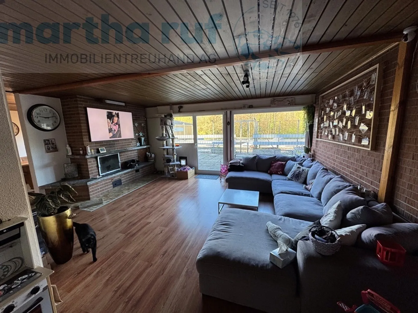 Geräumige Wohnung mit grosser Terrasse - Foto 2 von 14