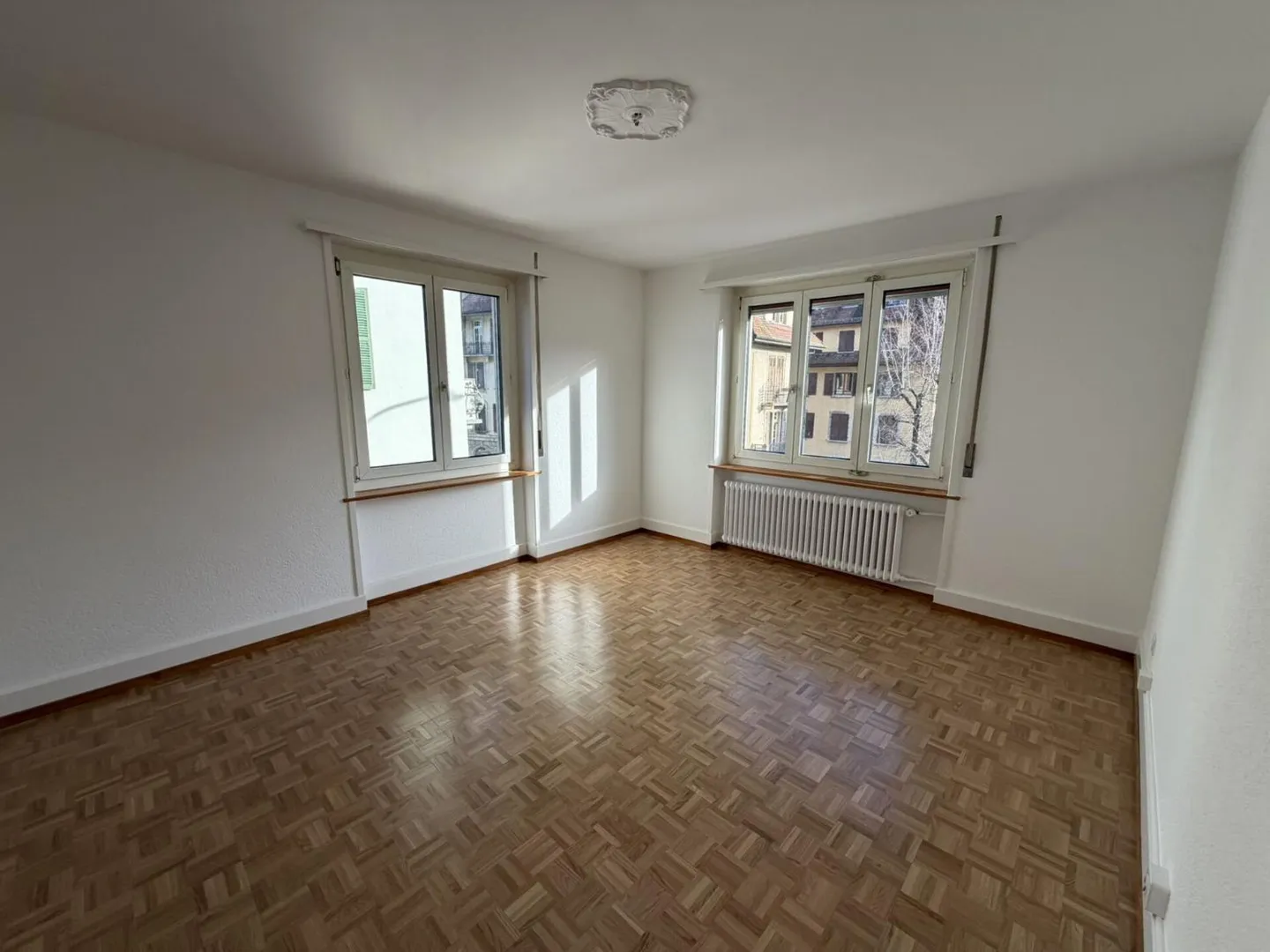 Tavannes, schöne 4,5-Zimmer-Wohnung im 2. Stock - Foto 6 von 7