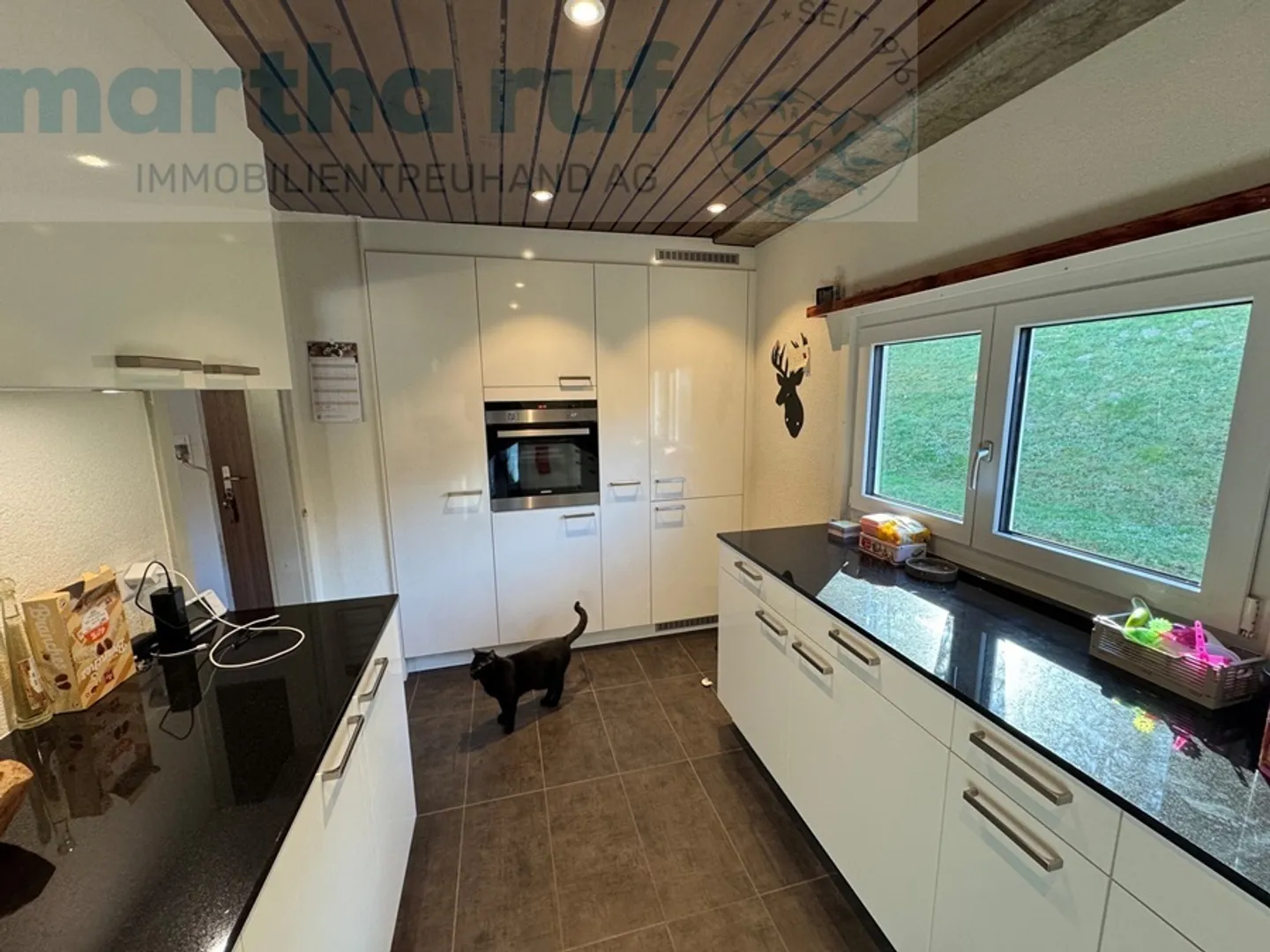 Geräumige Wohnung mit grosser Terrasse - Foto 8 von 14