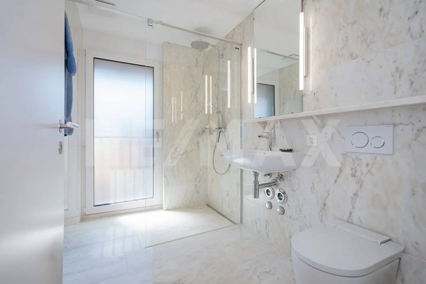 Appartement exclusif de 4,5 pièces avec vue magnifique - Photo 13 sur 13