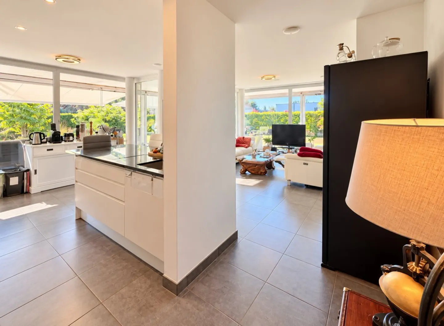 Luxuswohnung mit Privatgarten - Foto 14 von 28