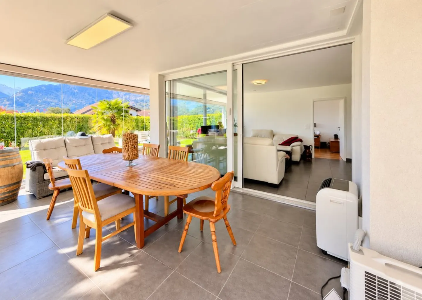 Luxuswohnung mit Privatgarten - Foto 18 von 28