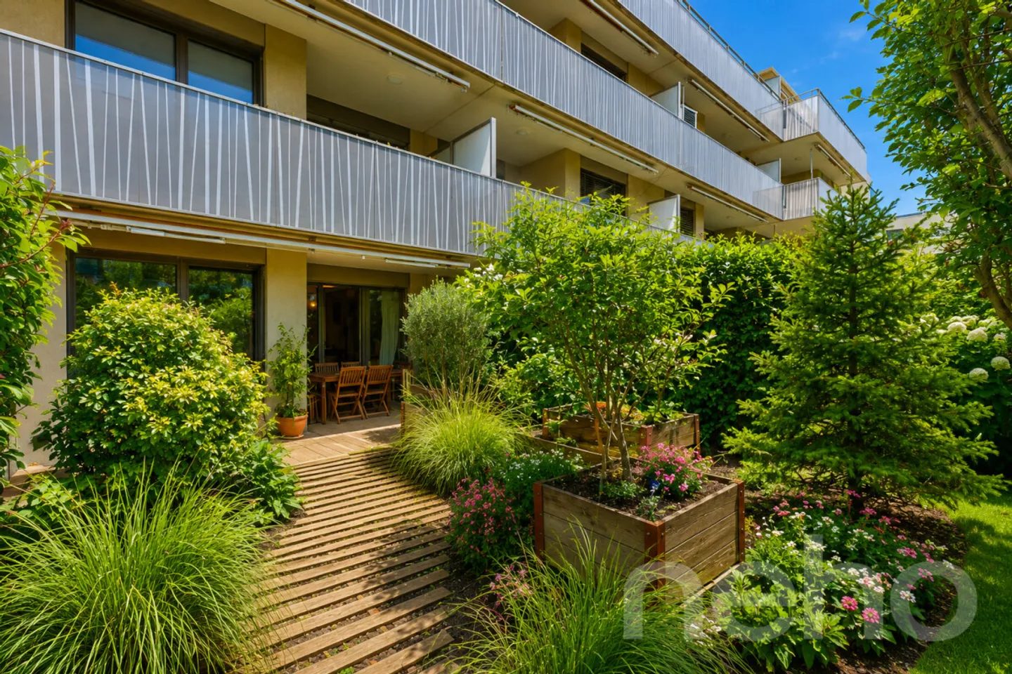 Charming Apartment with Garden - Photo 9 of 11