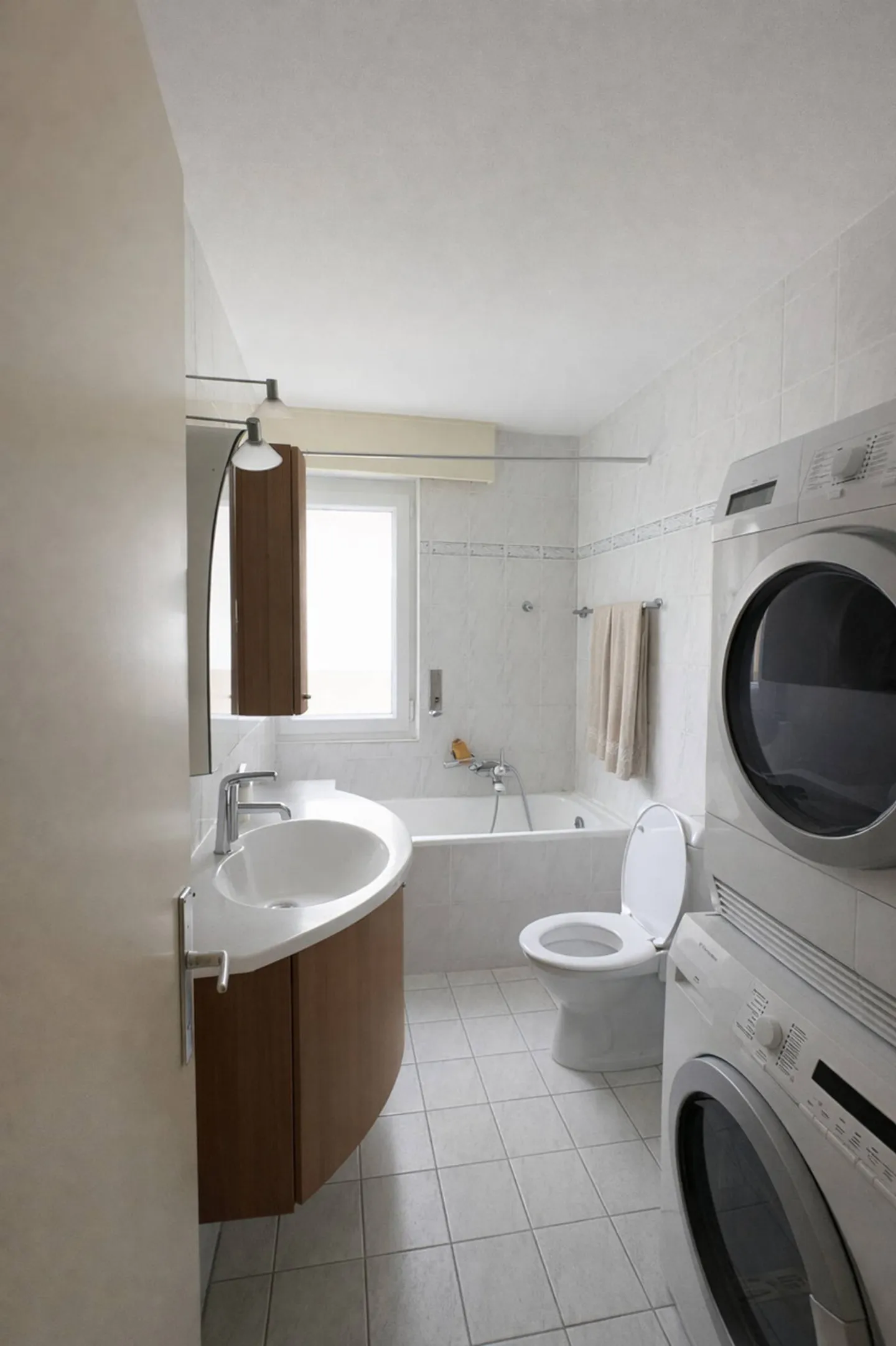 Appartamento luminoso 4.5 locali - Foto 4 di 9