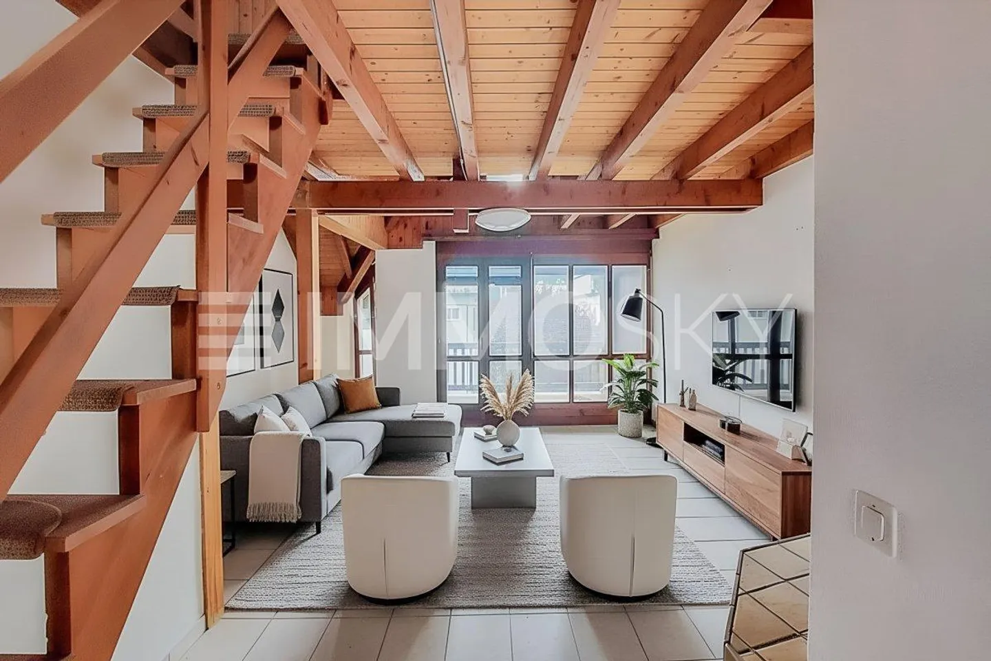 "Le vieux rencontre le nouveau - la transformation commence ici" - Photo 5 sur 5