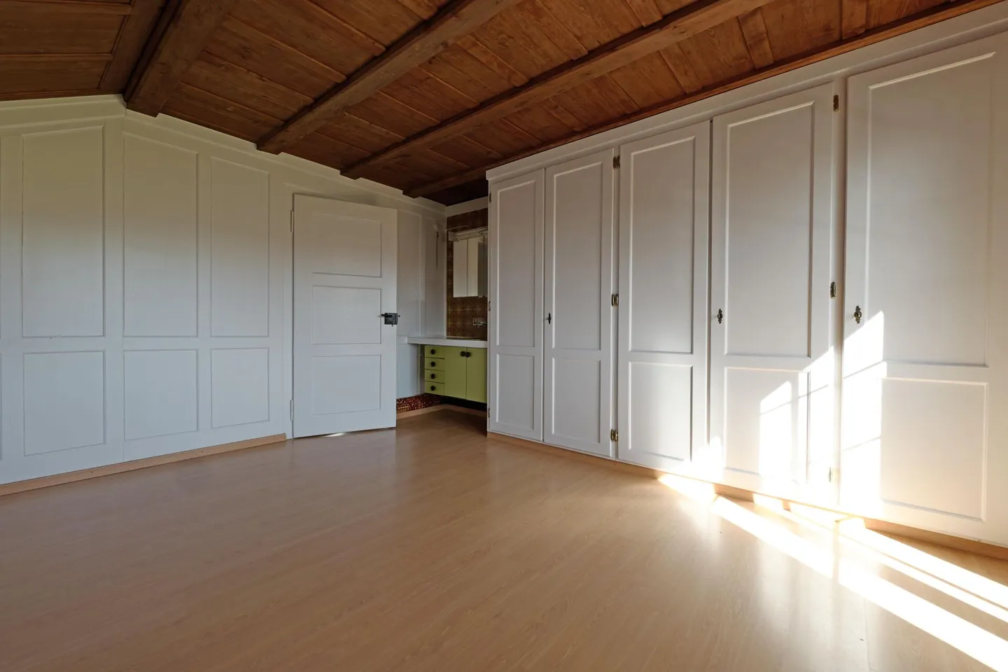 Chalet in a sunny location - Photo 9 of 14