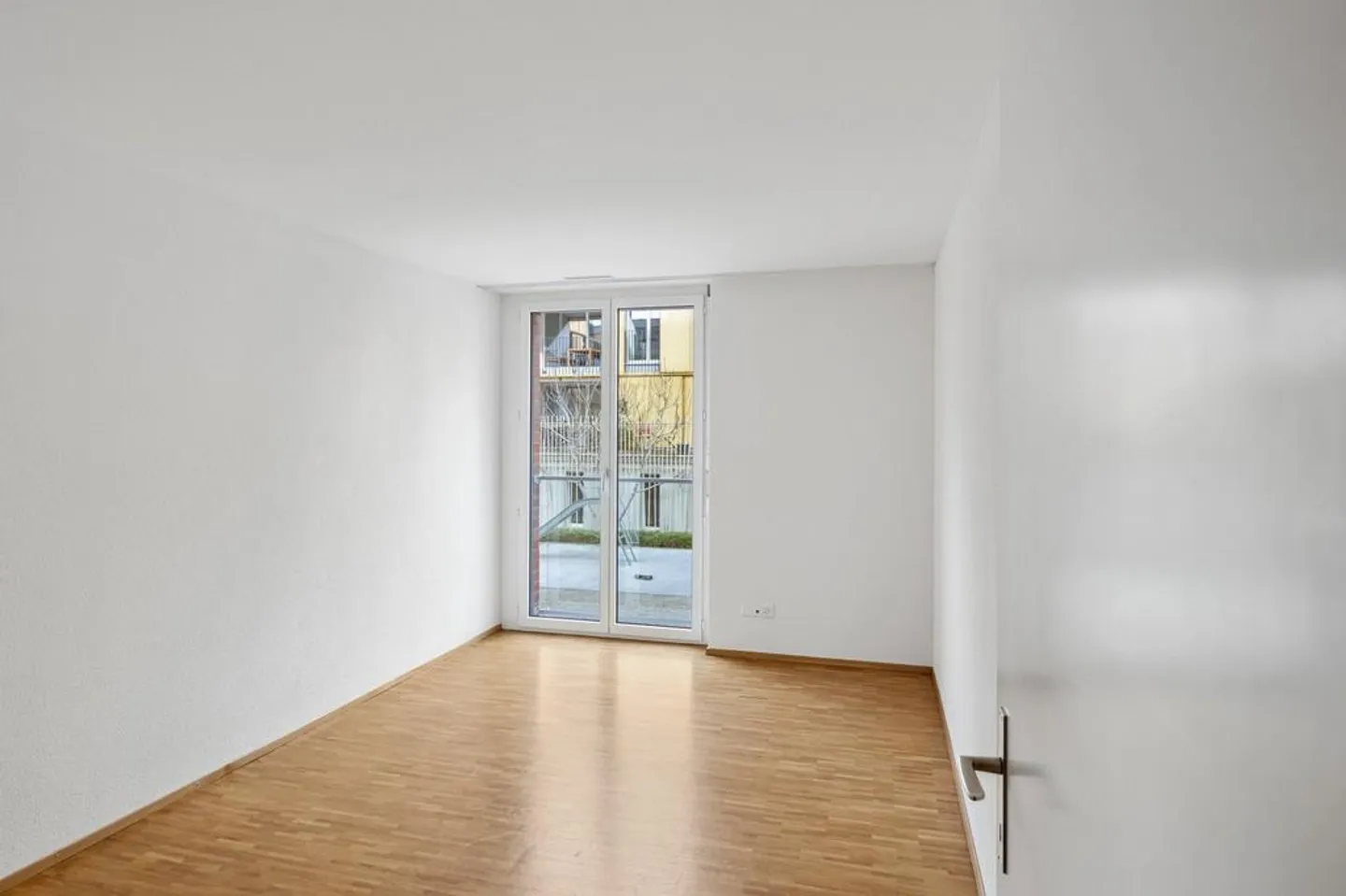 AFFITTARE SENZA CAUZIONE - Appartamento di 4,5 locali con grande studio - Foto 7 di 9