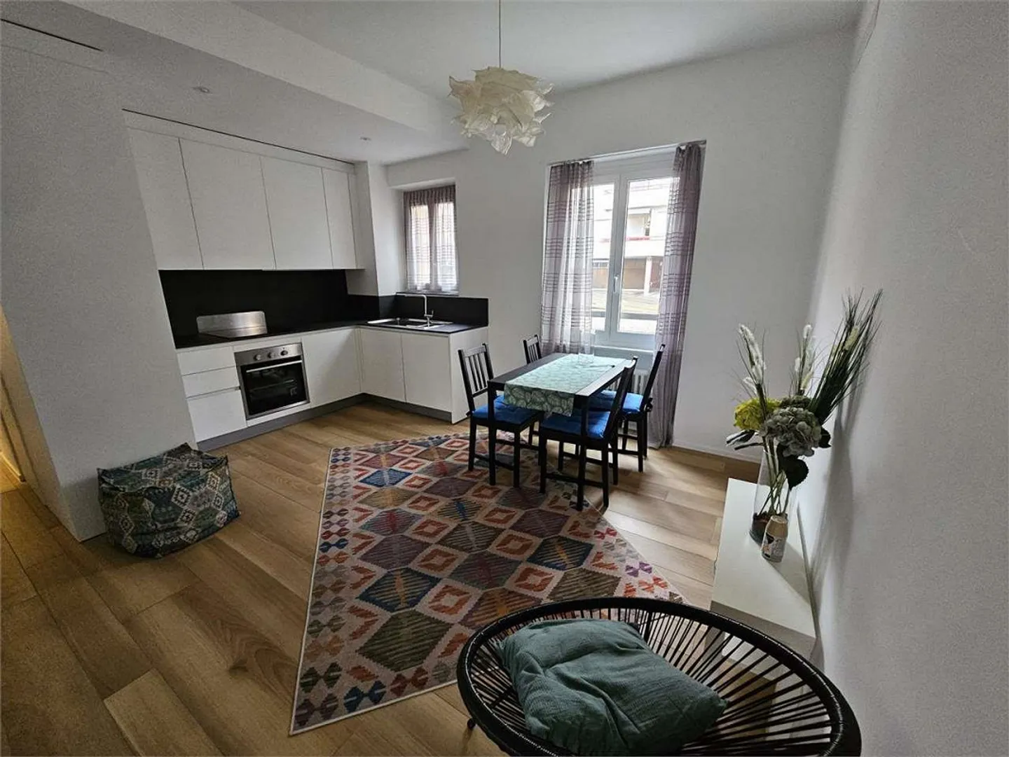 Renoviertes Apartment mit Seeblick - Foto 1 von 13