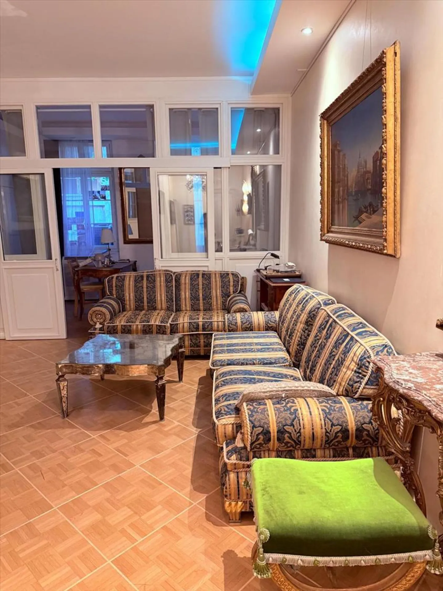 Appartement meublé à vendre - Photo 3 sur 12