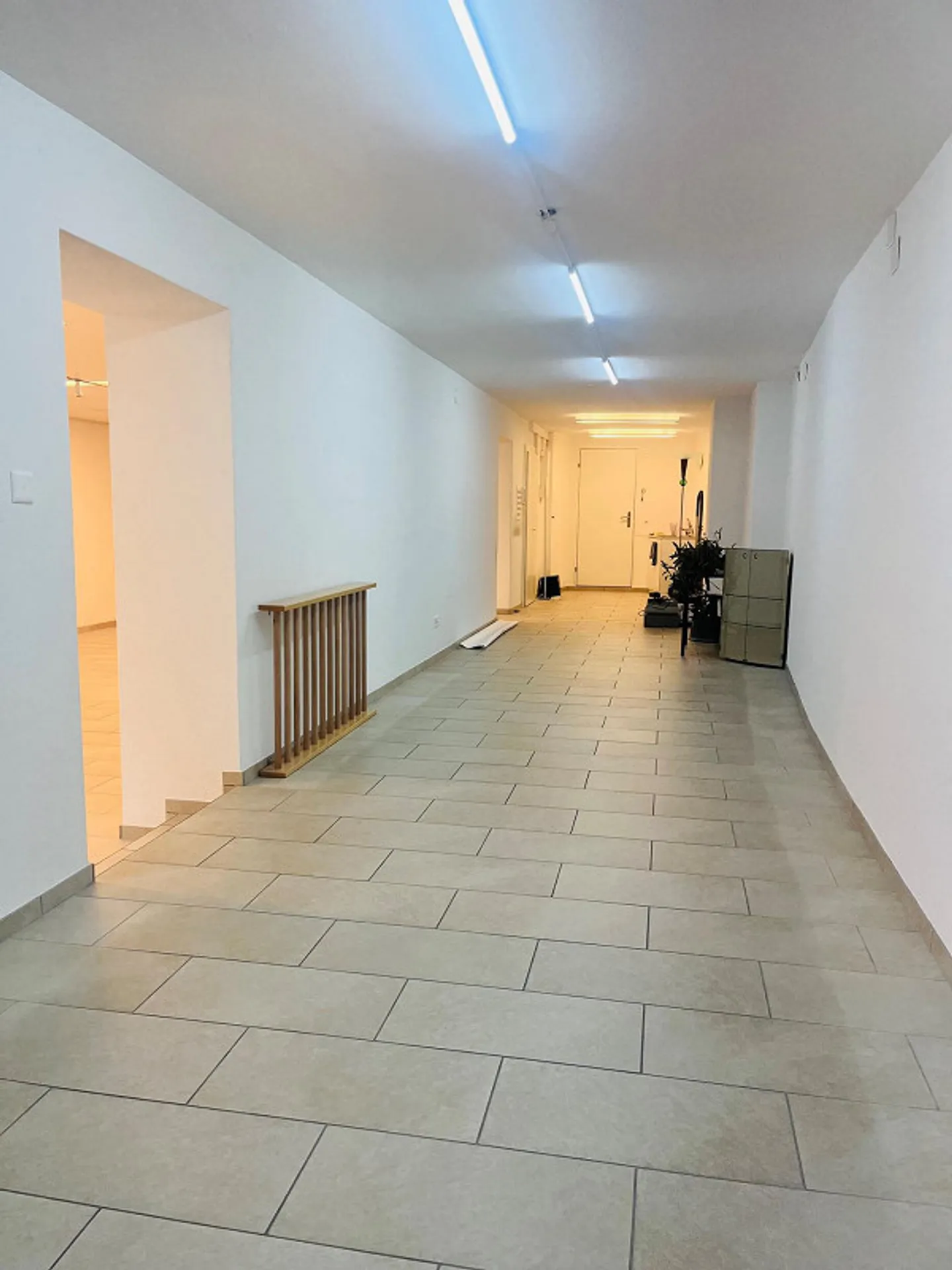 Spazio commerciale attraente nel centro città - Foto 7 di 13