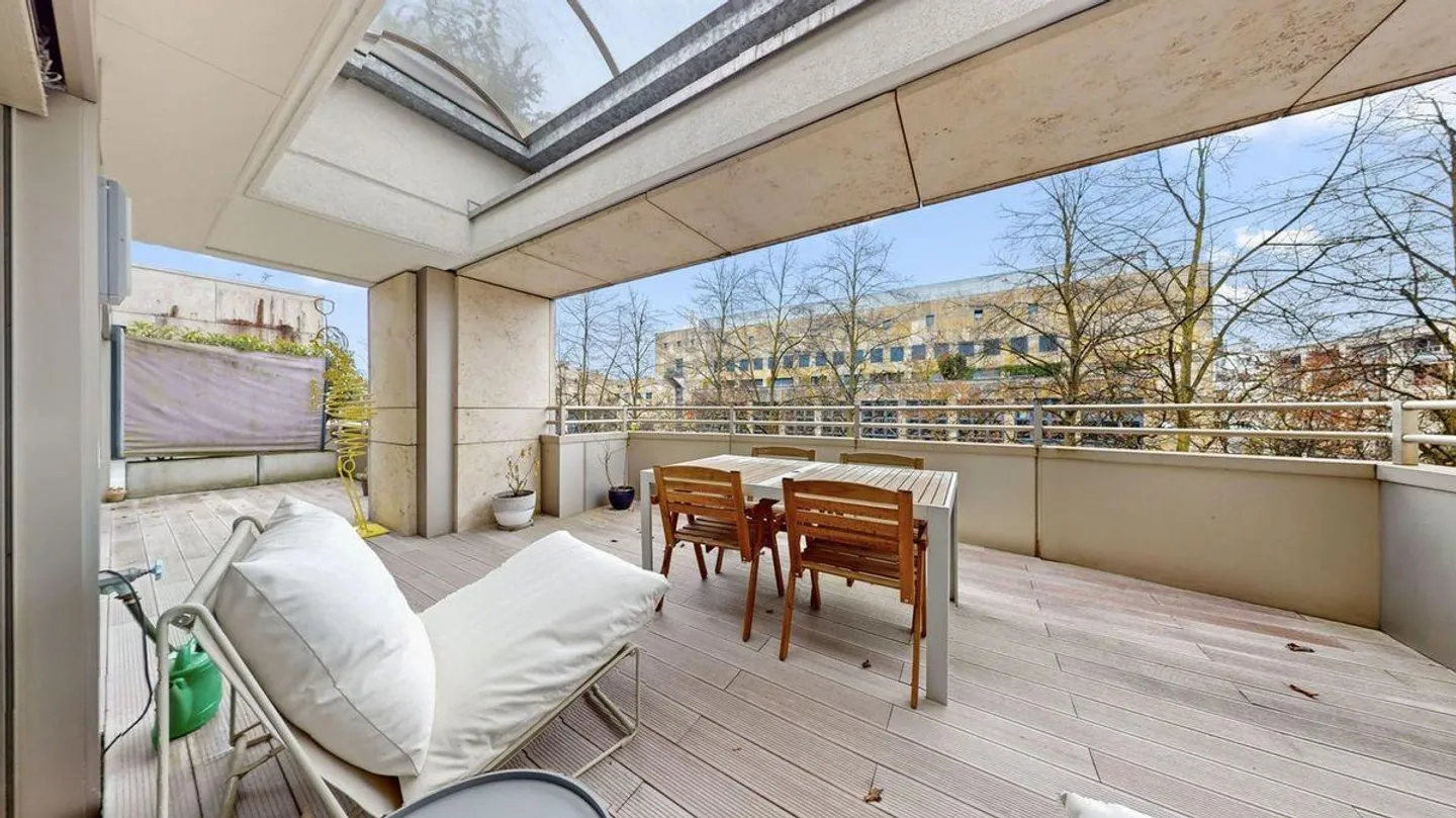 Exklusive 2.5-Zimmer-Wohnung im Herzen der Stadt Zug - Foto 1 von 6