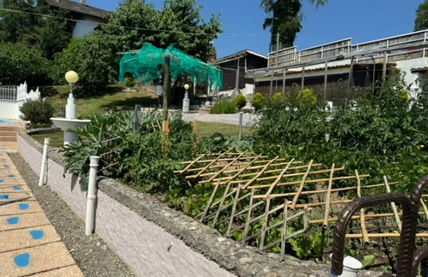 Detached house with 8 rooms and 5 garages (5-year term sale) - Photo 9 of 13