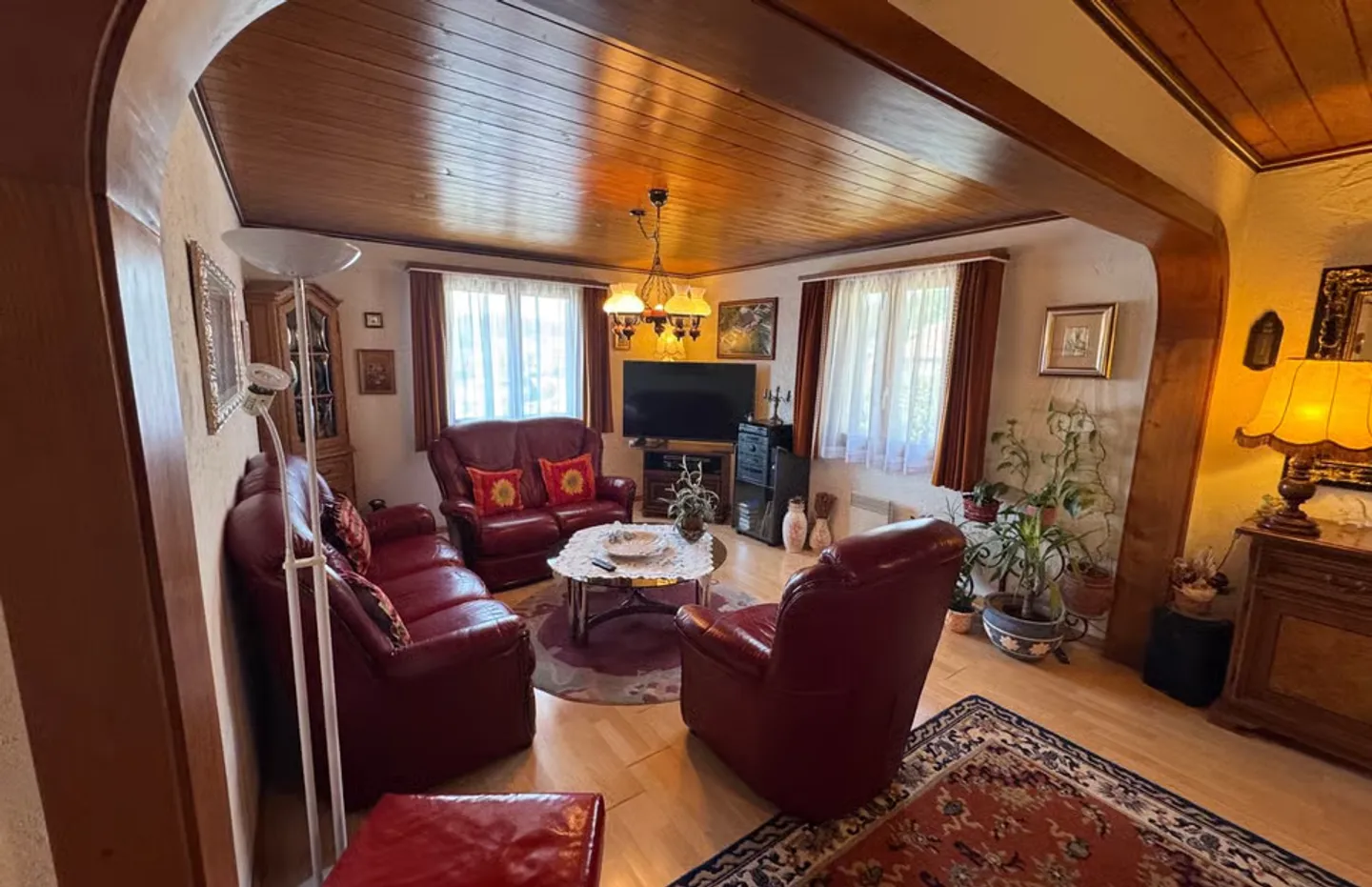 Detached house with 8 rooms and 5 garages (5-year term sale) - Photo 12 of 13