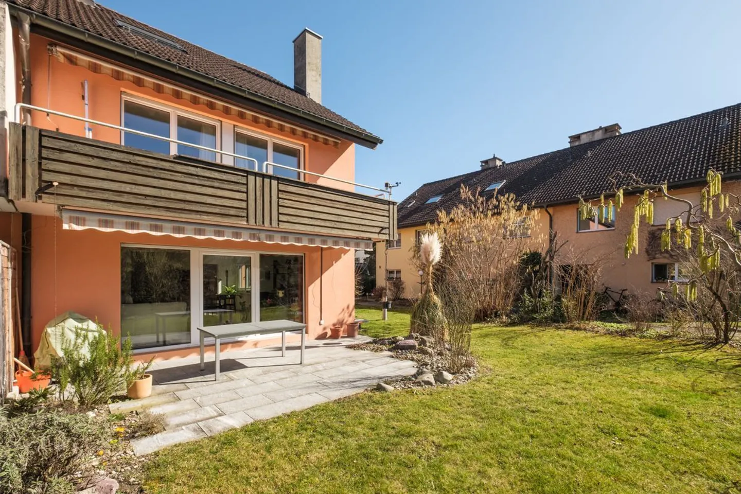 Charmantes Familienhaus in Uster - Foto 1 von 13