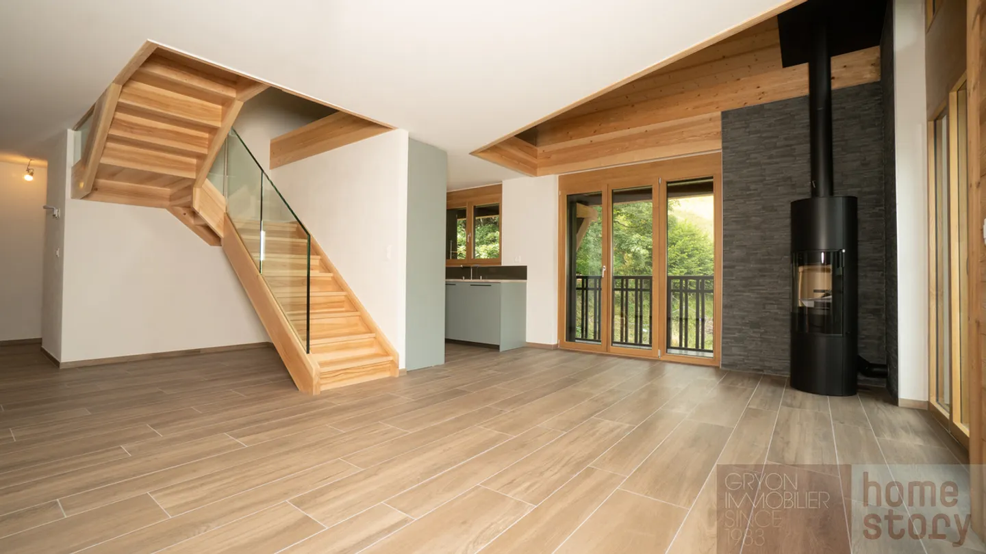 Elegante duplex alpino, 140 m² abitabili + garage, vicino a Barboleuse - Foto 1 di 15