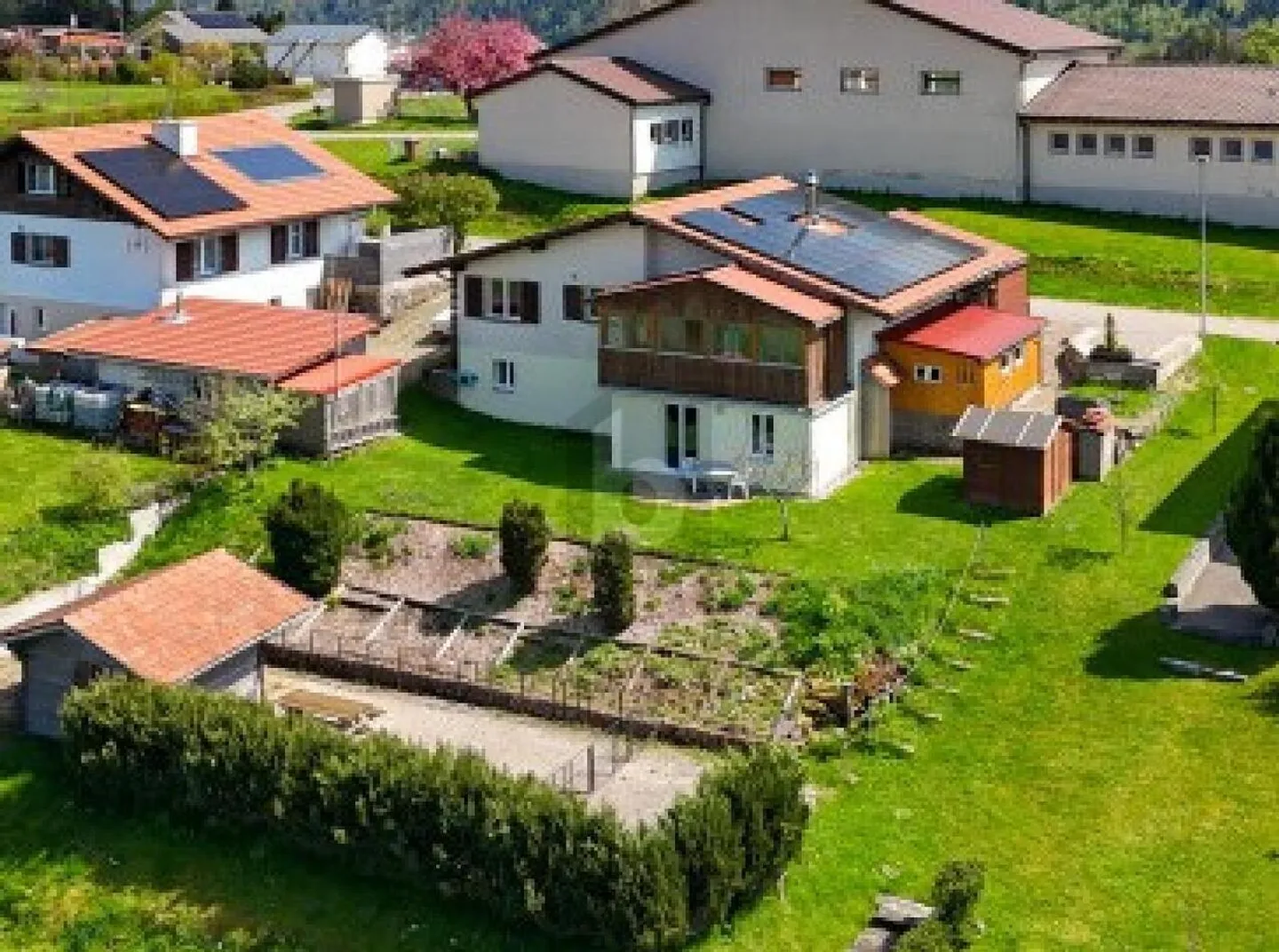 Maison jumelle à vendre - Photo 1 sur 6