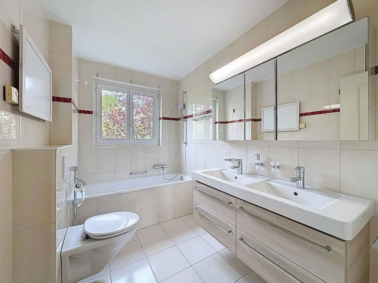 4,5-Zimmer-Wohnung - Foto 8 von 12