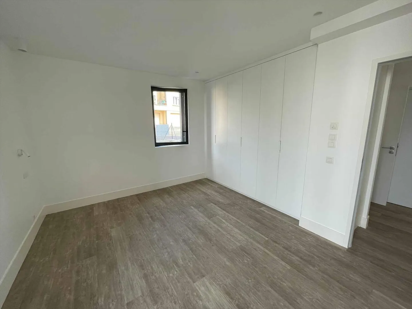 2.5 Room Apartment - Photo 6 of 9