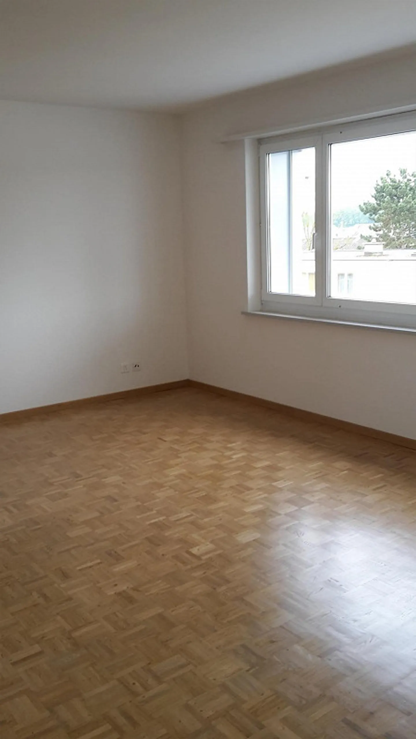 Appartement coopératif de 3,5 pièces à Bachenbülach vous attend! - Photo 4 sur 8