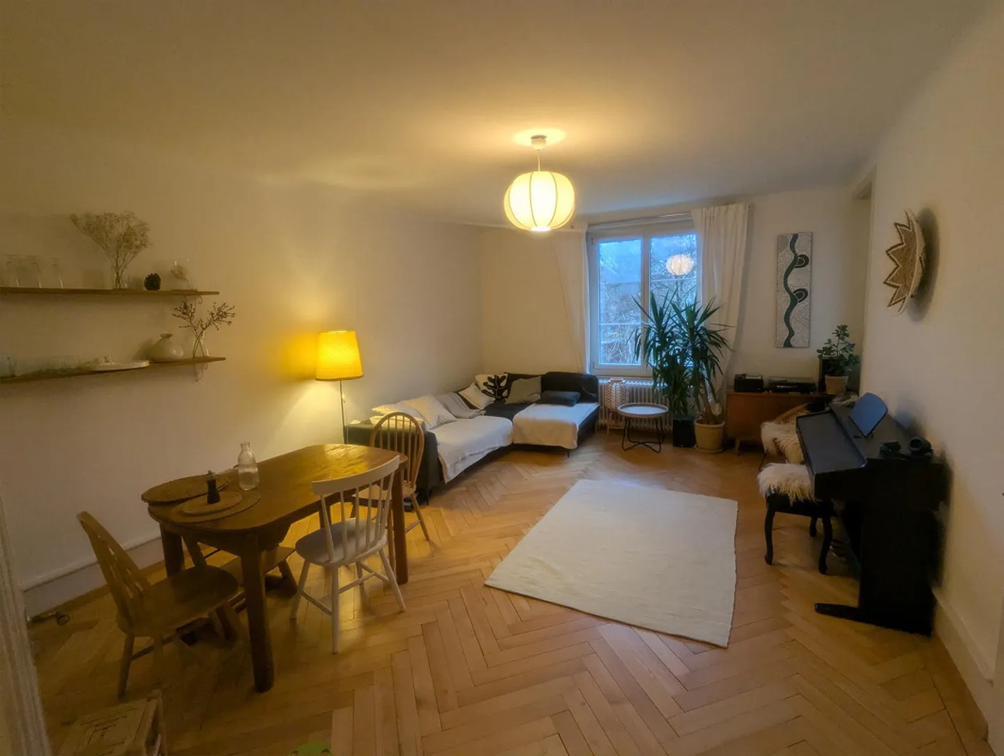 Large and bright apartment for subletting 10/26 - 02/27 - Photo 3 of 5