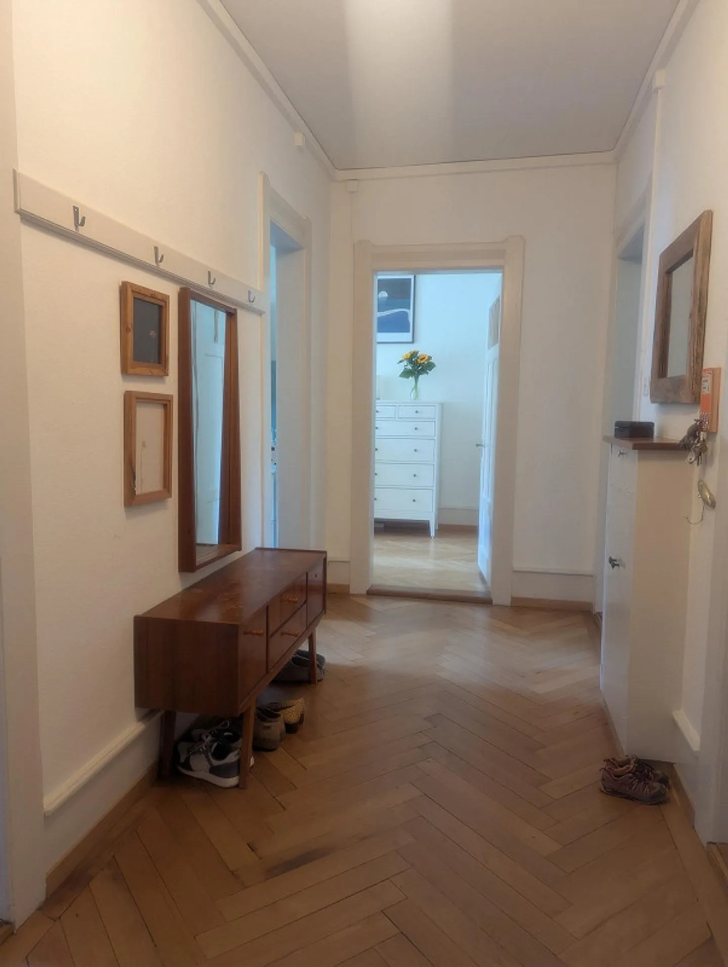 Large and bright apartment for subletting 10/26 - 02/27 - Photo 4 of 5