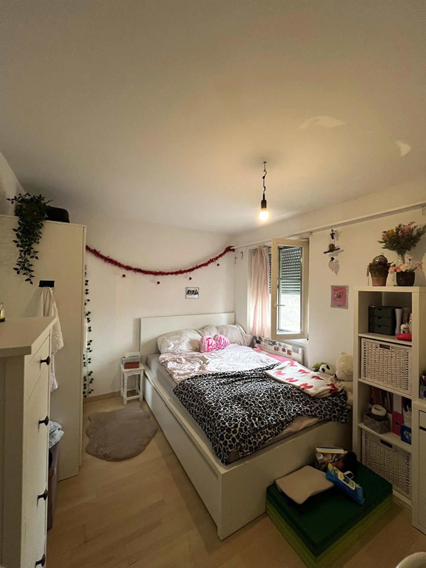 Chambre en colocation dans un emplacement central - Photo 1 sur 7