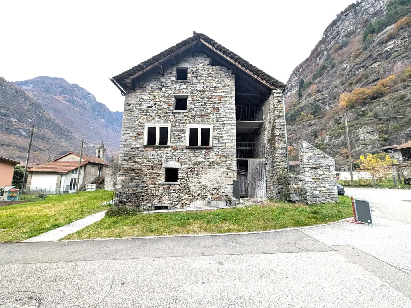Beautiful Rustico, Tradition and Development Opportunities - Photo 12 of 13