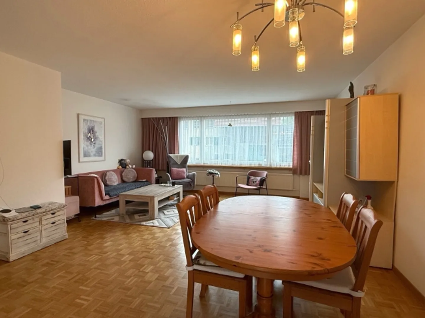 «Charmante 4.5-Zimmer-Wohnung in Schleitheim, Kanton SH» - Foto 2 von 11