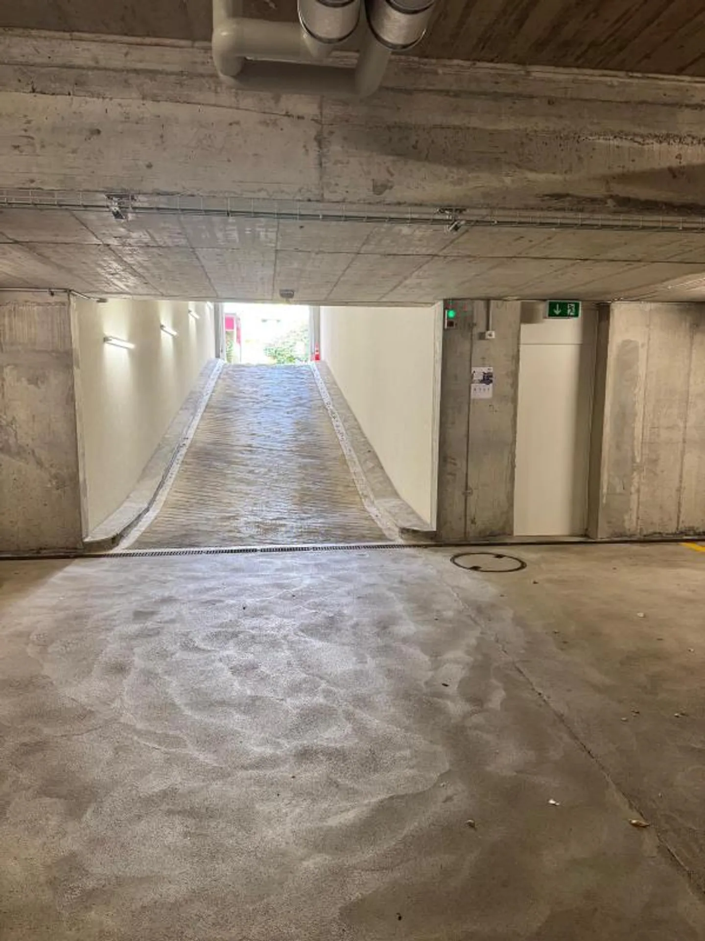 Garage sotterraneo - Foto 1 di 2