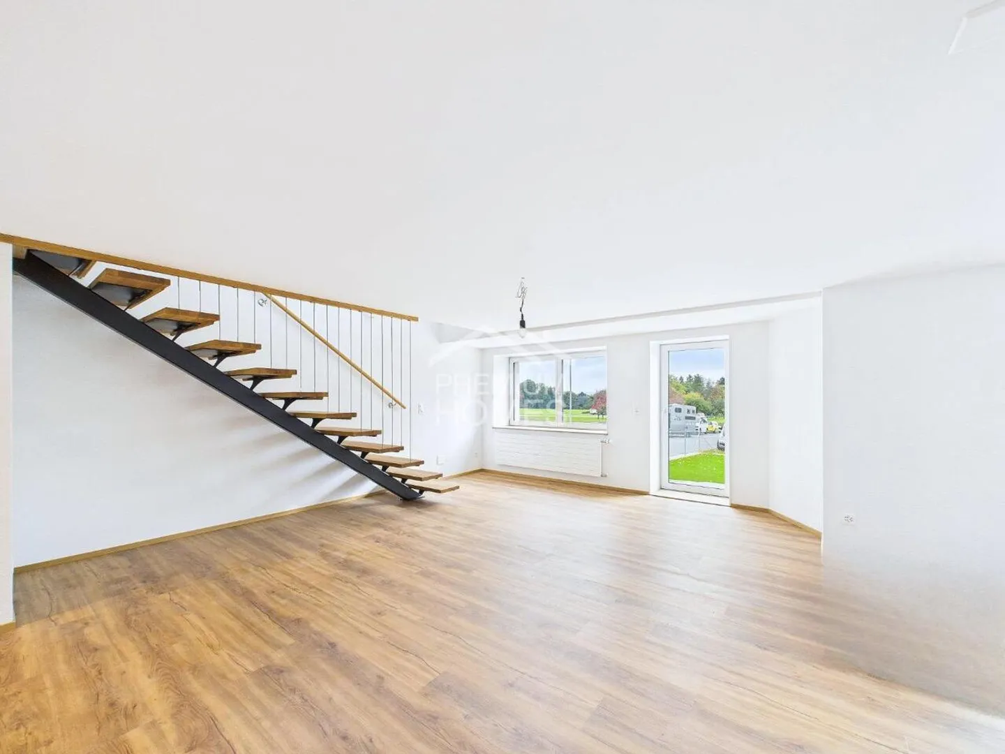 Maison jumelle à vendre - Photo 2 sur 7