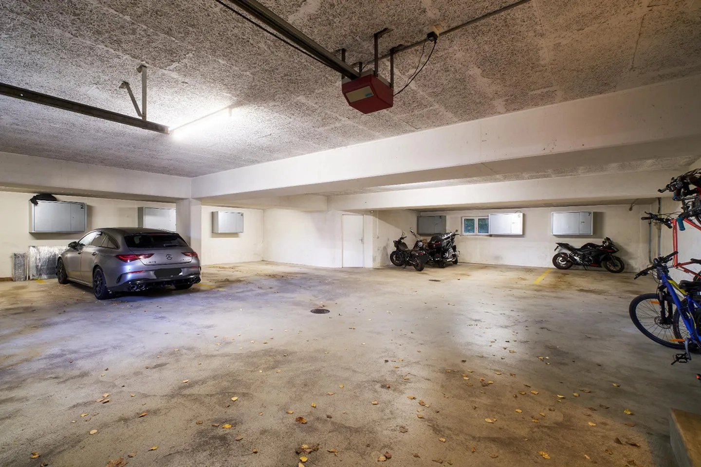 Praktischer Einstellplatz zu vermieten - Foto 1 von 1