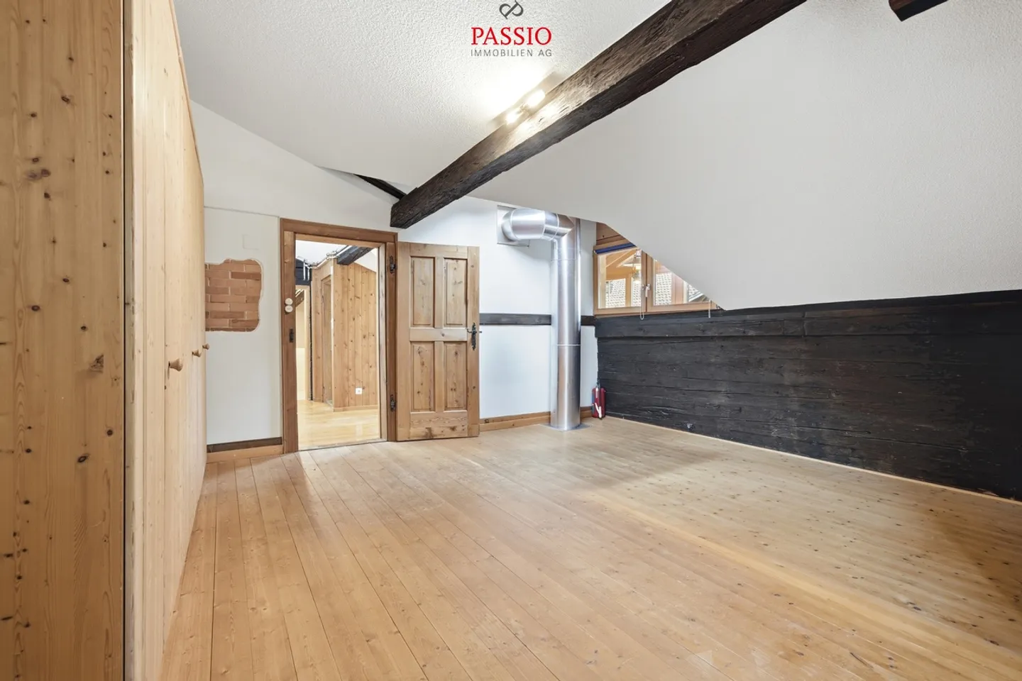 Incantevole casa bifamiliare con 4 camere da letto con vista sulla Jungfrau - Foto 19 di 35