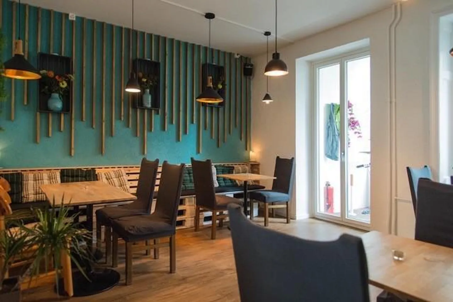 Caffè affascinante al piano terra in Maulbeerstrasse, Basilea - Foto 4 di 6