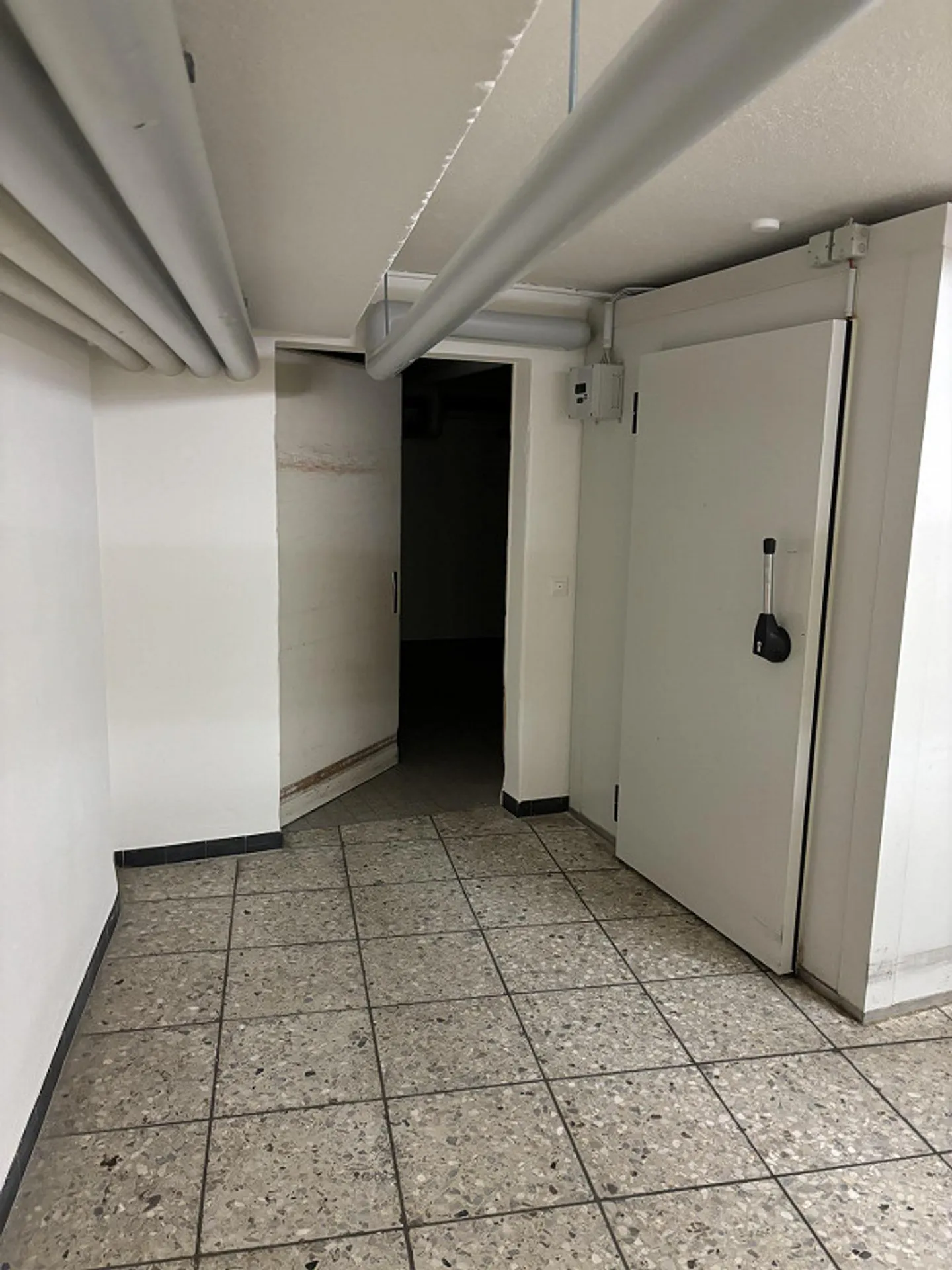 Retail Space for Sale - Photo 9 of 9