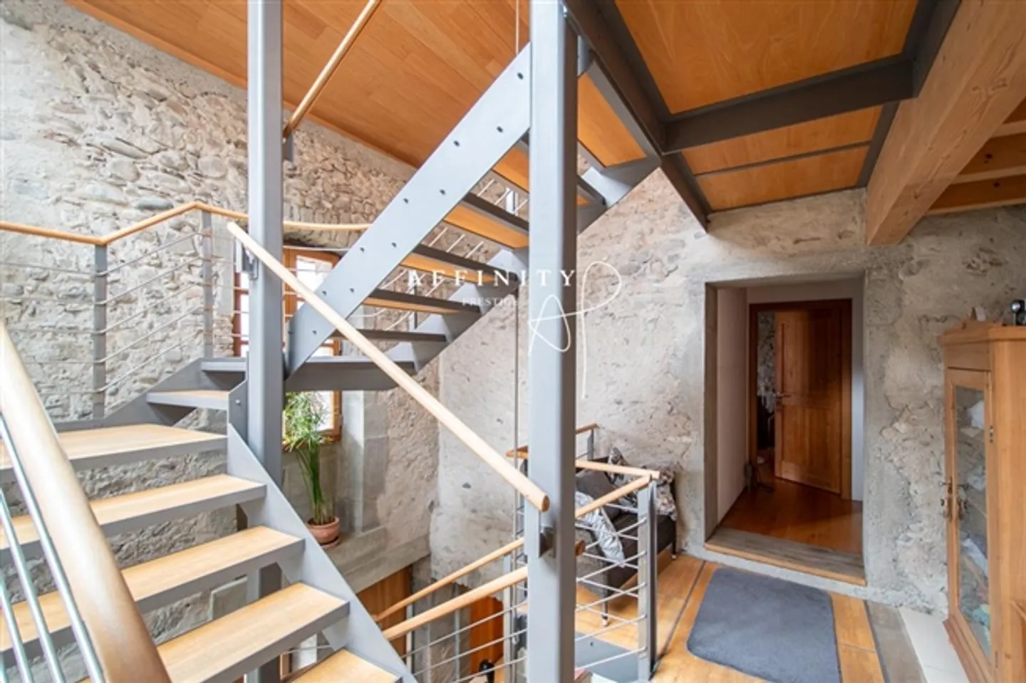 Charming 18th Century Residence Near Geneva - Photo 9 of 12