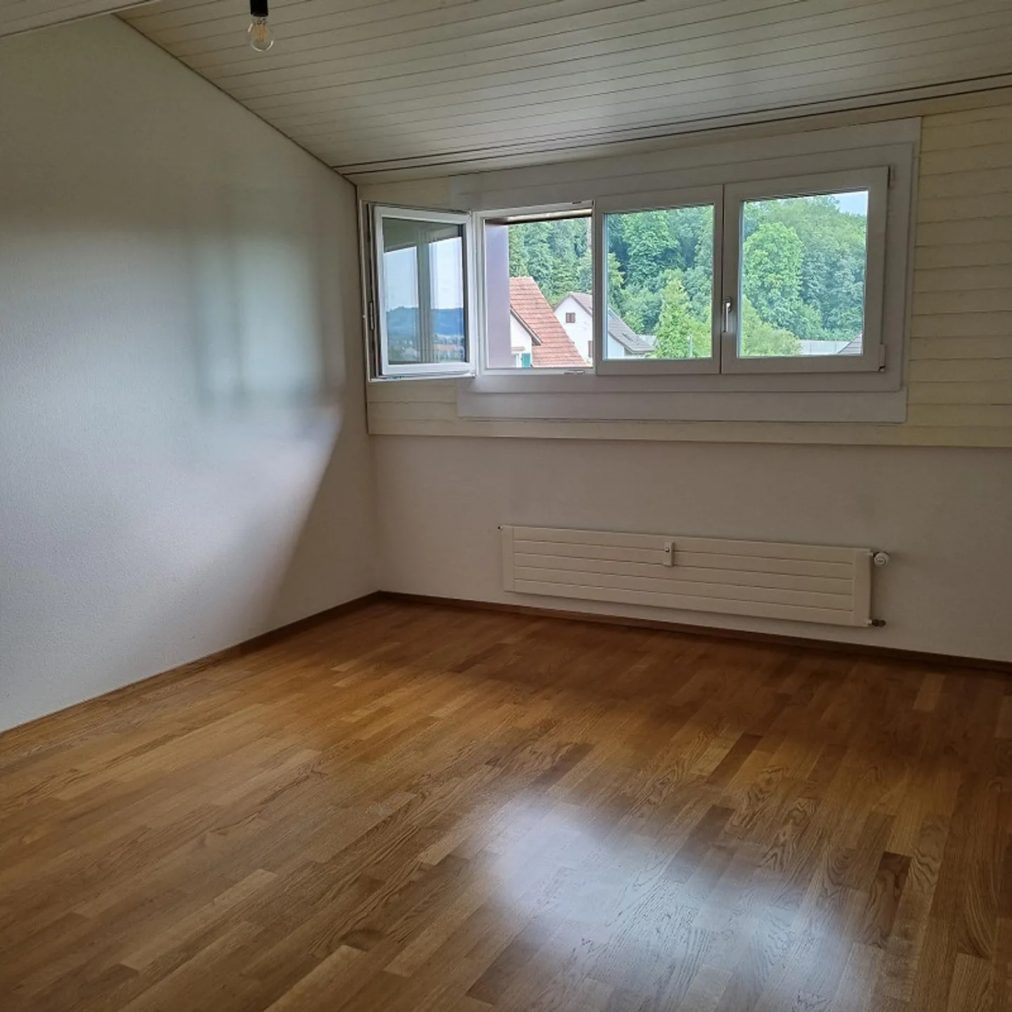 Moderne Wohnung mit Schlossblick - Foto 5 von 9