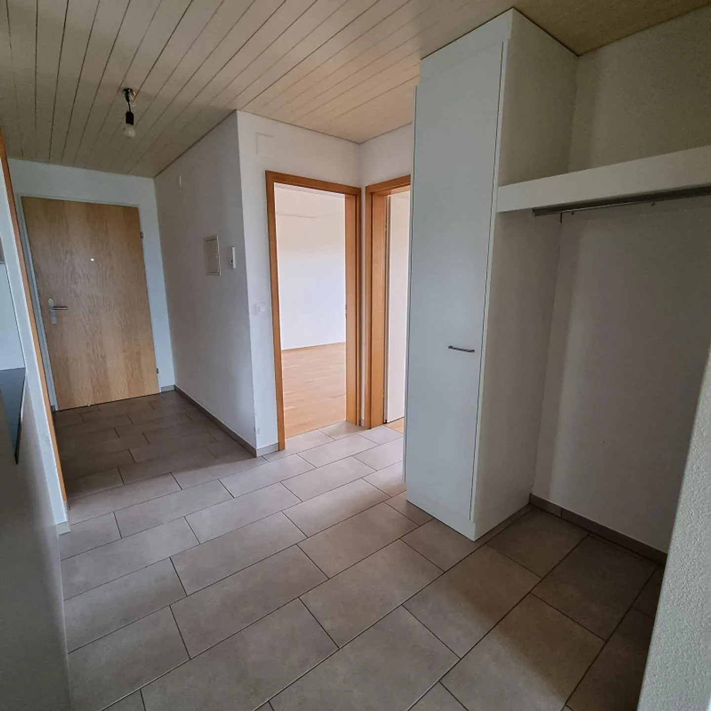 Moderne Wohnung mit Schlossblick - Foto 7 von 9
