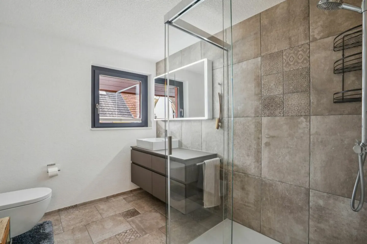 Struttura equestre da sogno con diverse aree di movimento e ampie zone di pascolo a Dotnacht - Foto 4 di 13