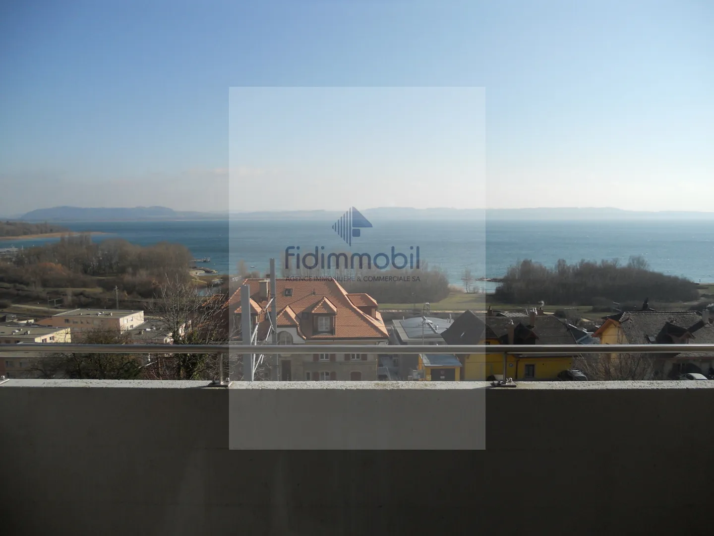 4-Zimmer-Wohnung mit herrlichem Blick auf den See - Foto 1 von 8