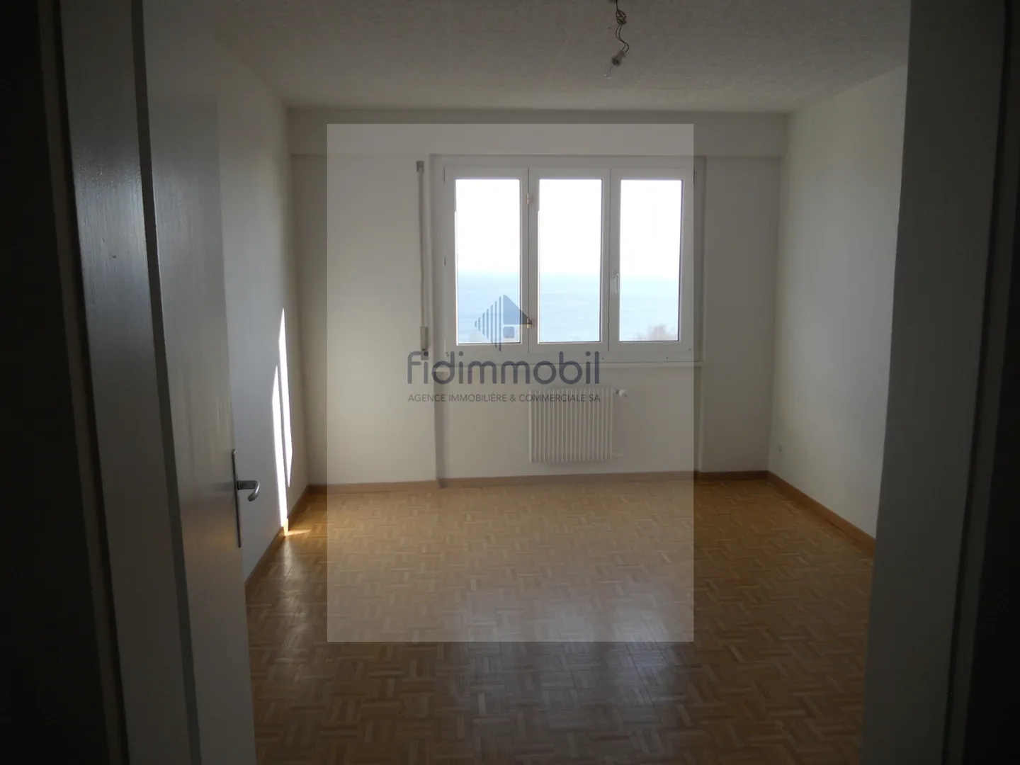 4-Zimmer-Wohnung mit herrlichem Blick auf den See - Foto 4 von 8