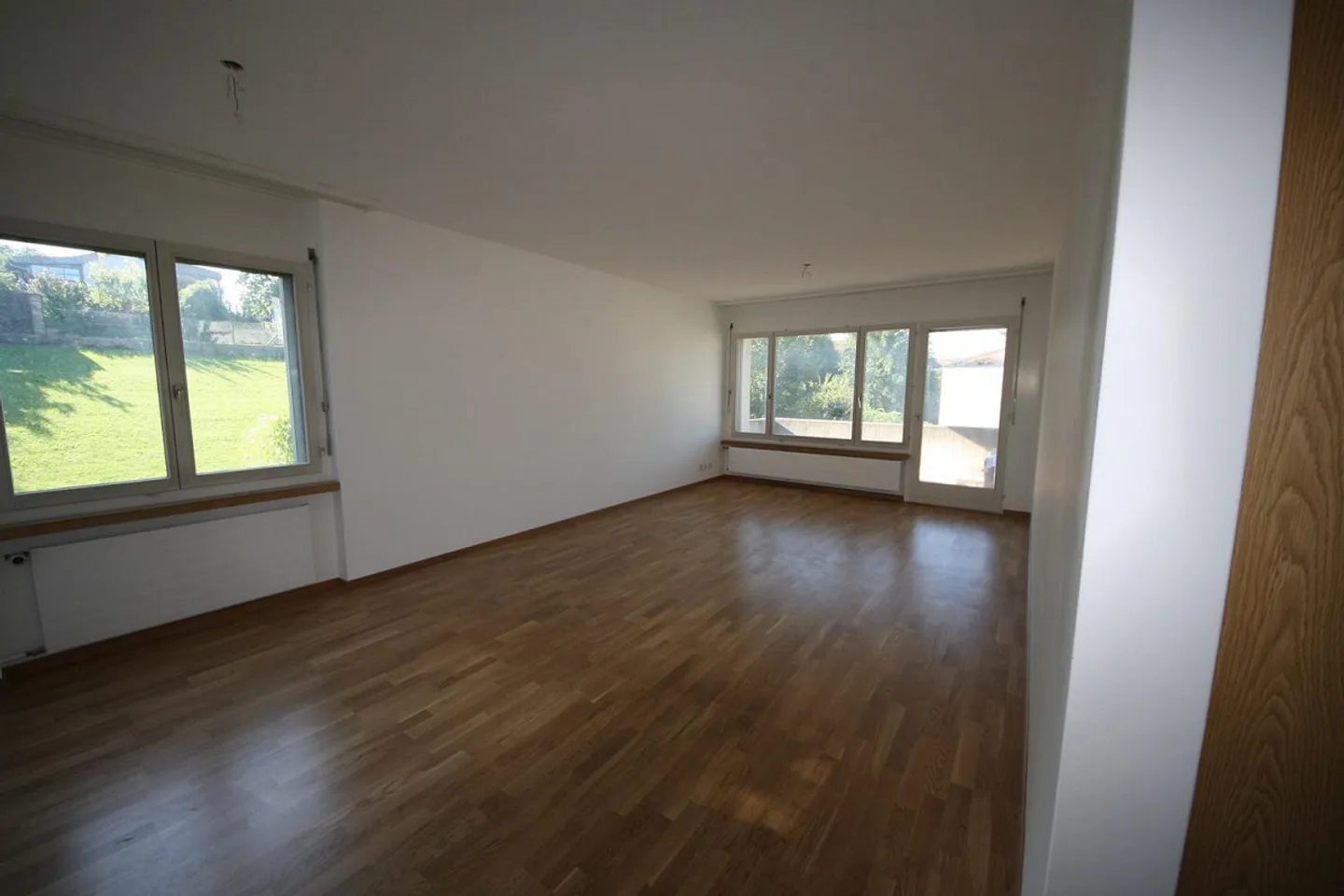Appartement spacieux de 3,5 pièces à louer dans un endroit calme - Photo 2 sur 9