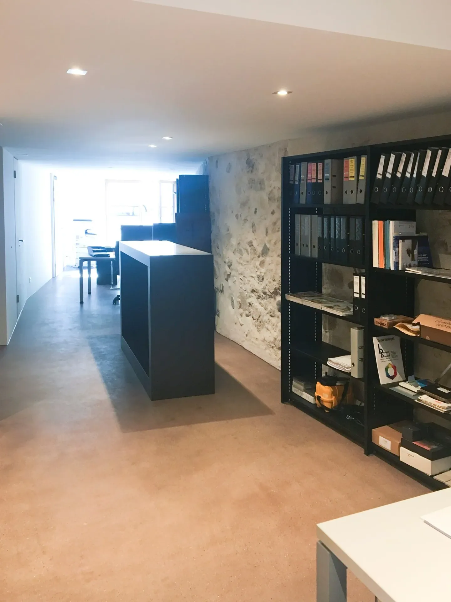 Studio-/Büro- oder Atelierräumlichkeiten in Altstadthaus nahe dem Rhein - Foto 3 von 4