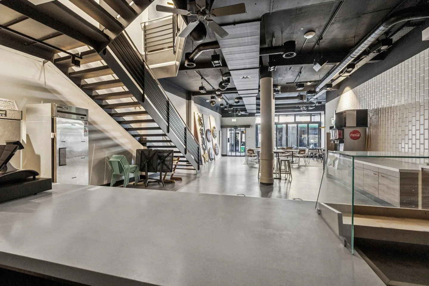 Spazio commerciale rappresentativo in posizione centrale a Basilea - Foto 3 di 6